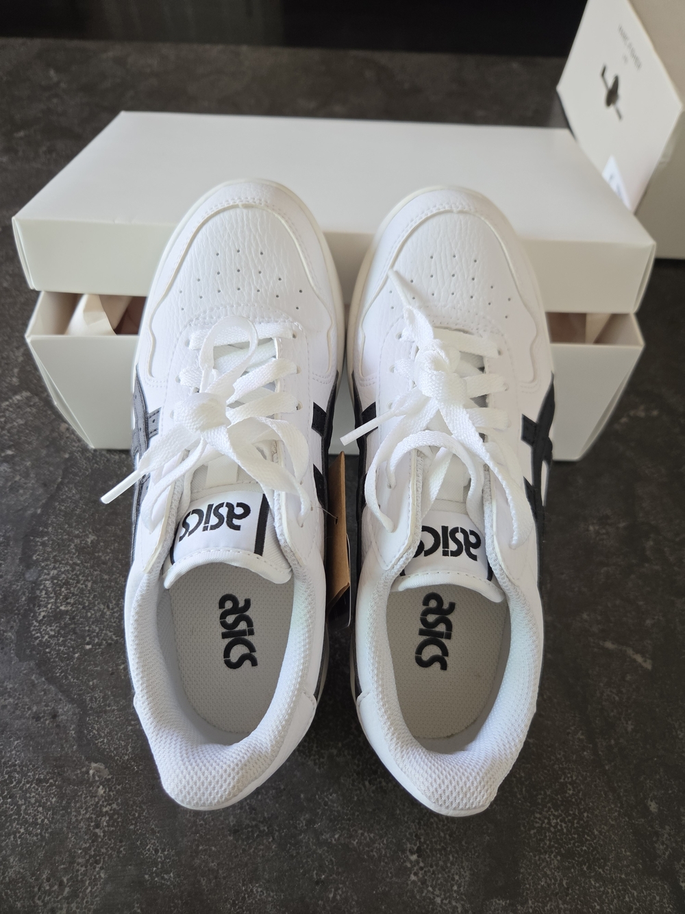 ASICS White Low-Top Platform Sneakers - Black Stripes - Size 6 Women - NWT - Picture 4 of 8